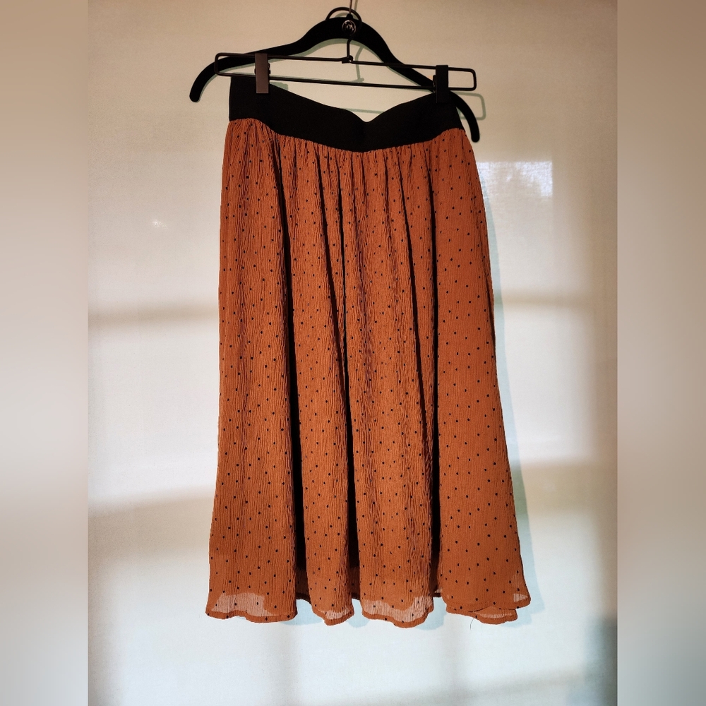 Rust/small polka dot midi skirt
